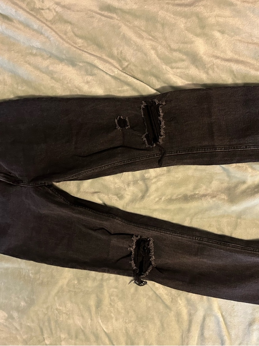 Abercrombie & Fitch Black Ultra High Rise Ankle Straight Jeans